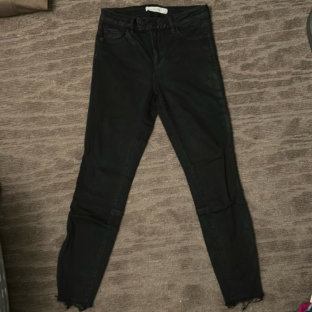 Black Boutique Zippered Ankle Jean